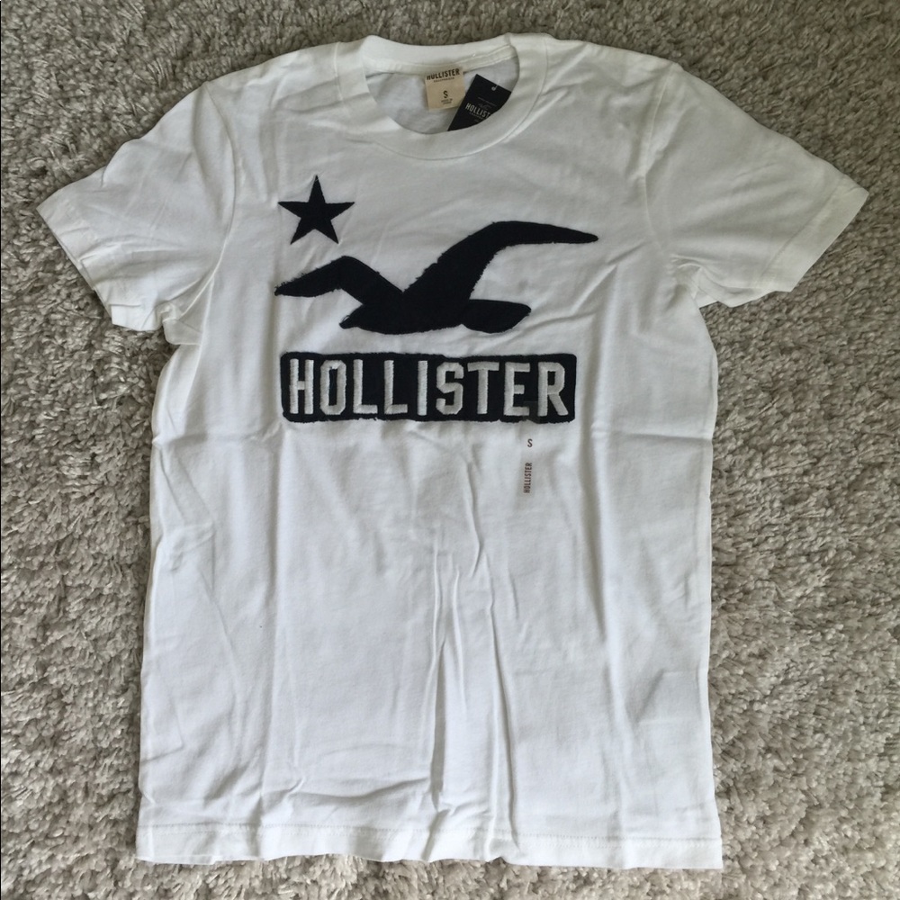 NWT Hollister Classic logo tee